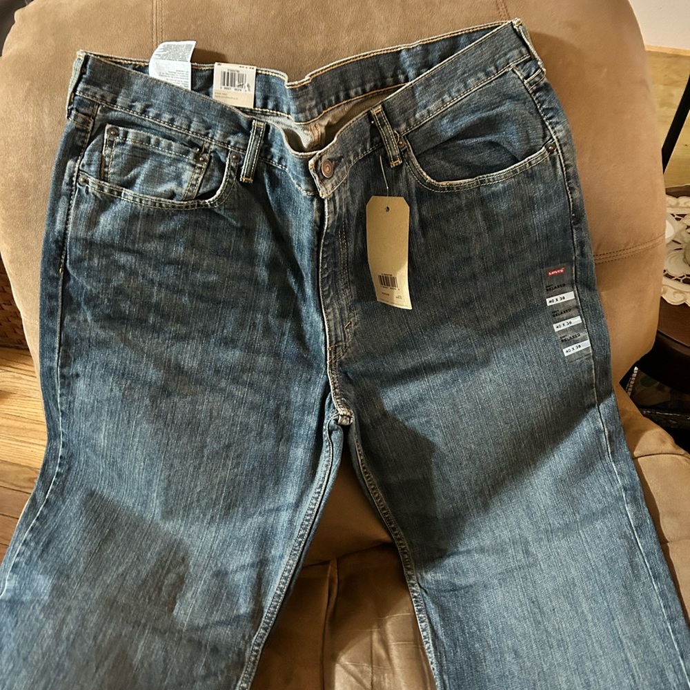 men's Levi's Blue Relaxed Jeans with Classic Denim Look